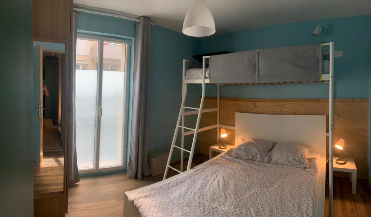 Bohobos Hostel Antibes Esterno foto