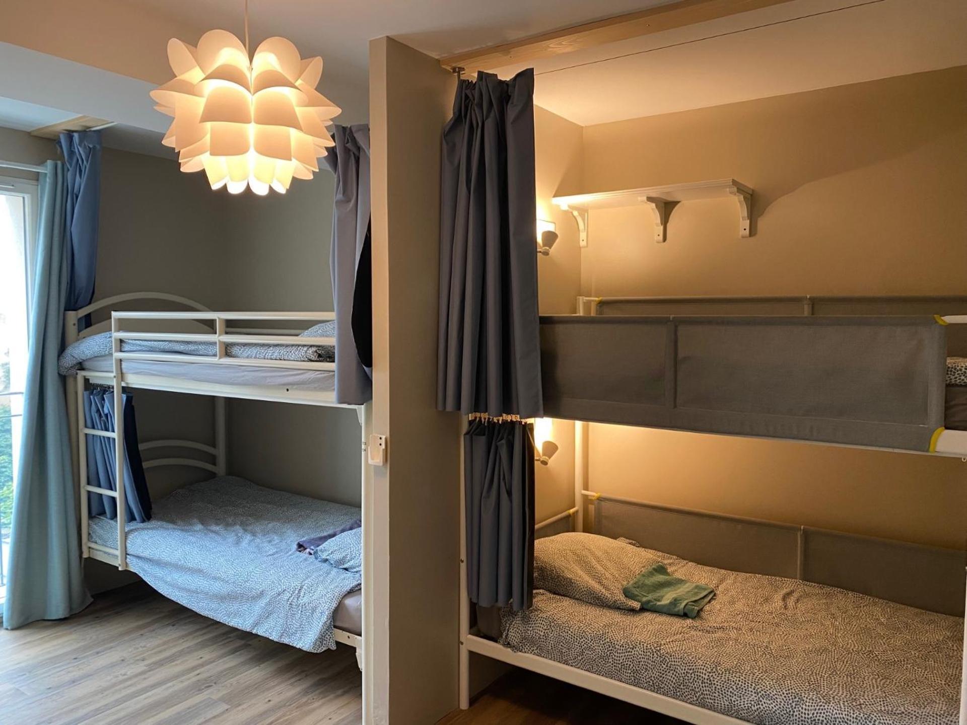 Bohobos Hostel Antibes Esterno foto